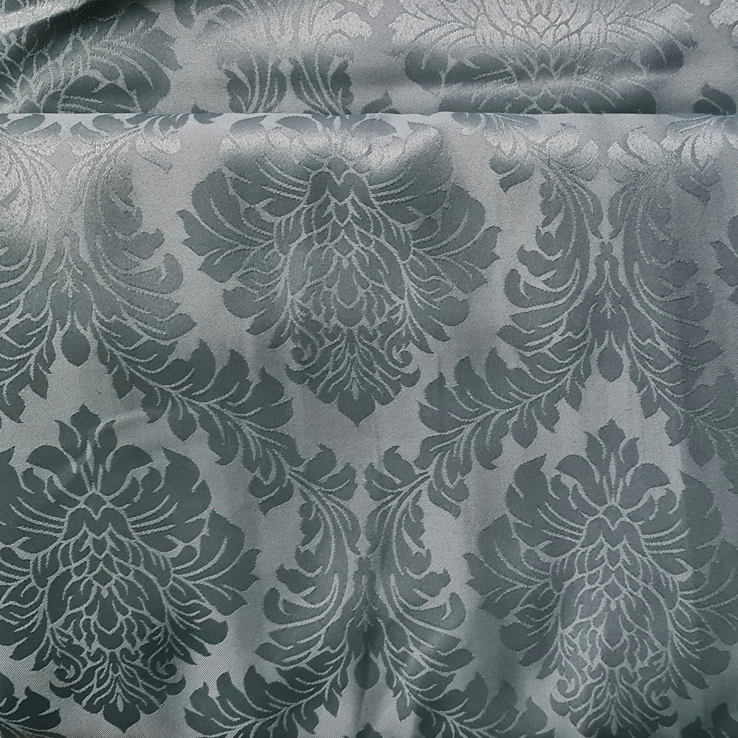 Silver tablecloth damask style 120 inch round