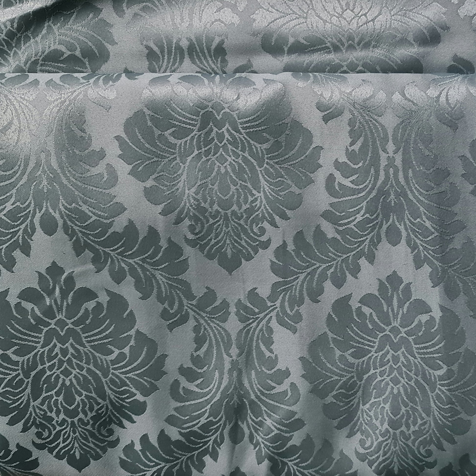 Silver tablecloth damask style 120 inch round